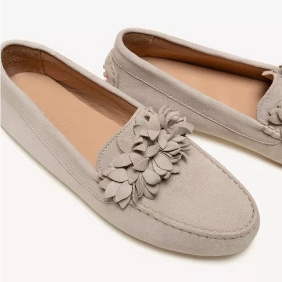 M Gemi The Felize Fiori Suede Embellished Driving Loafer Slip On Mule in Beige - Picture 3 of 12